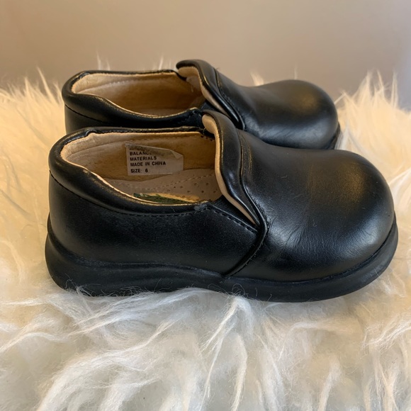 Toddler’s Loafer Shoes - Picture 2 of 7